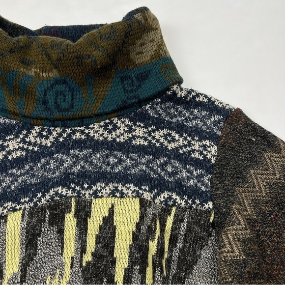 Urban Renewal Multi-Pattern 3/4 Sleeve Pullover Turtleneck Sweater - Picture 2 of 4